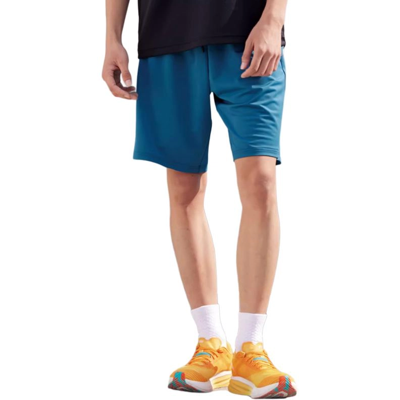 YONEX