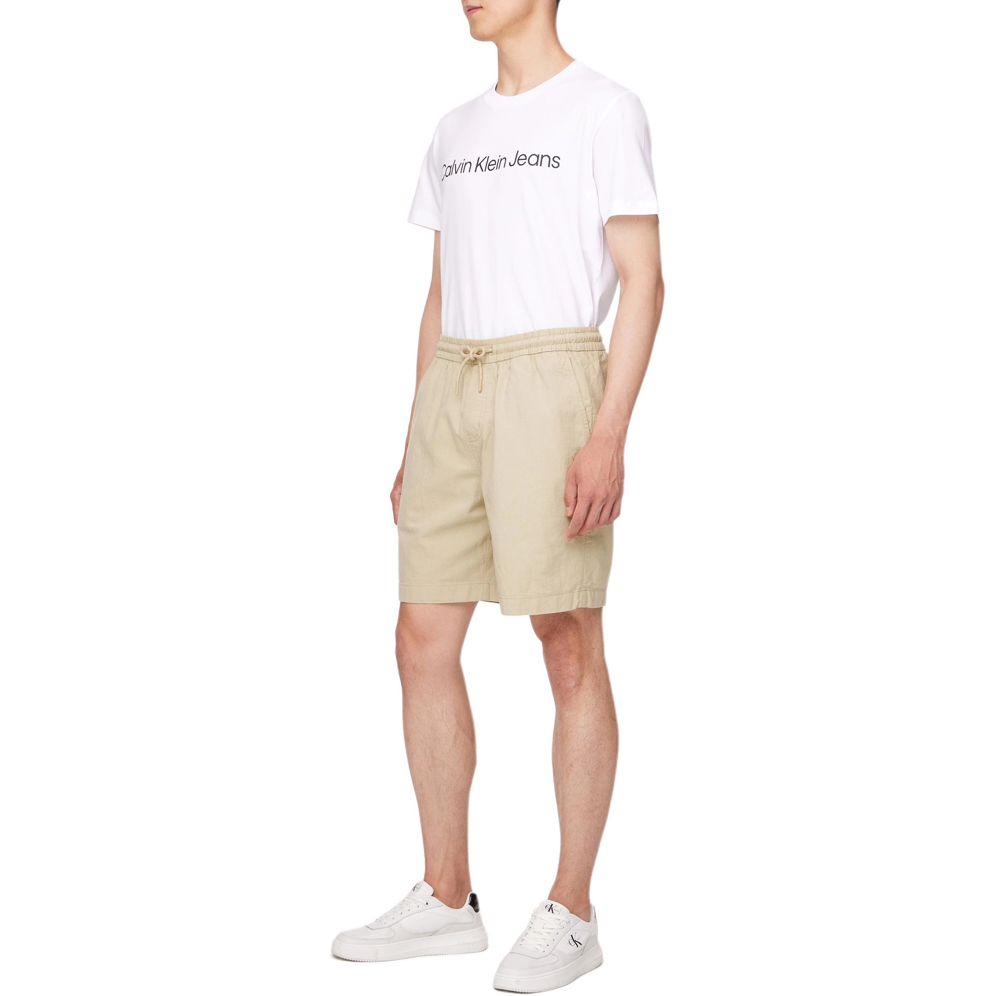 CALVIN KLEIN Jeans logo