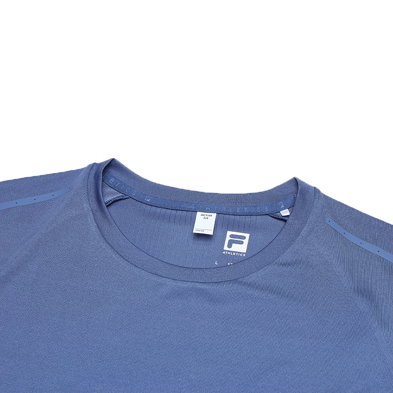 FILA T