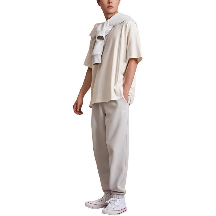Converse T