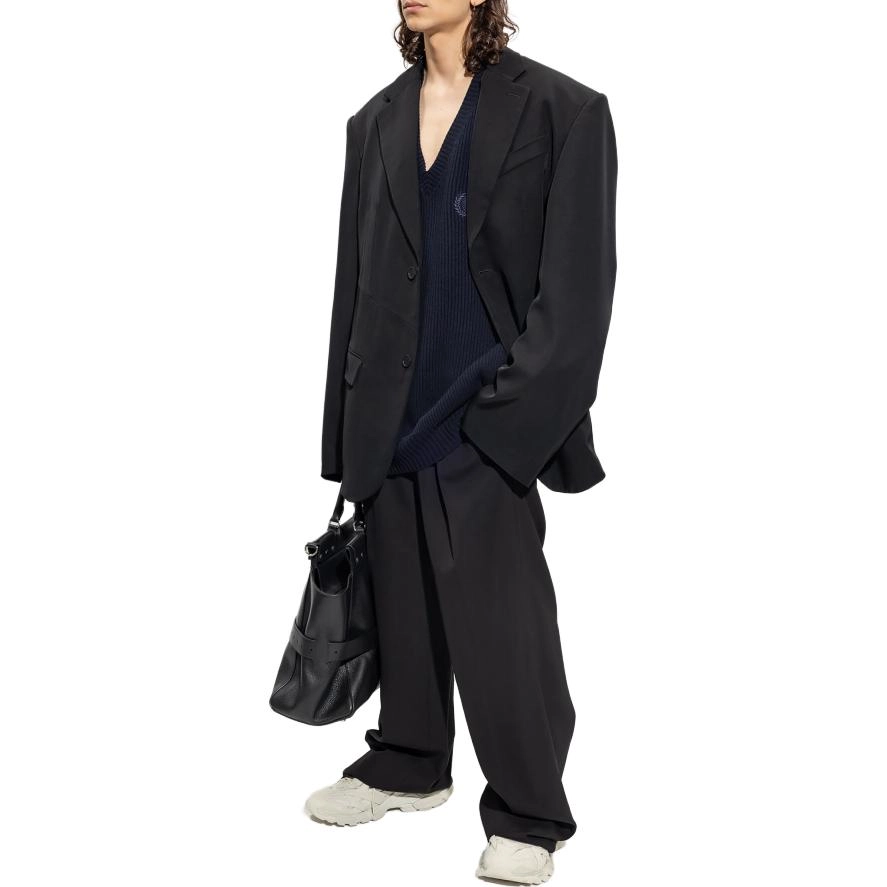 Balenciaga V