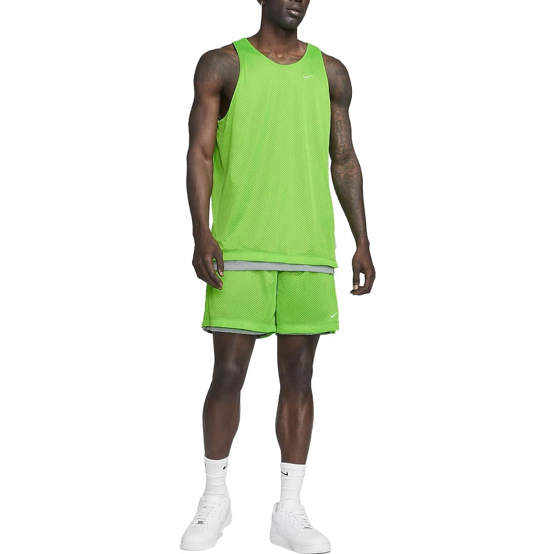 Nike Dri-FIT Standard Issue
