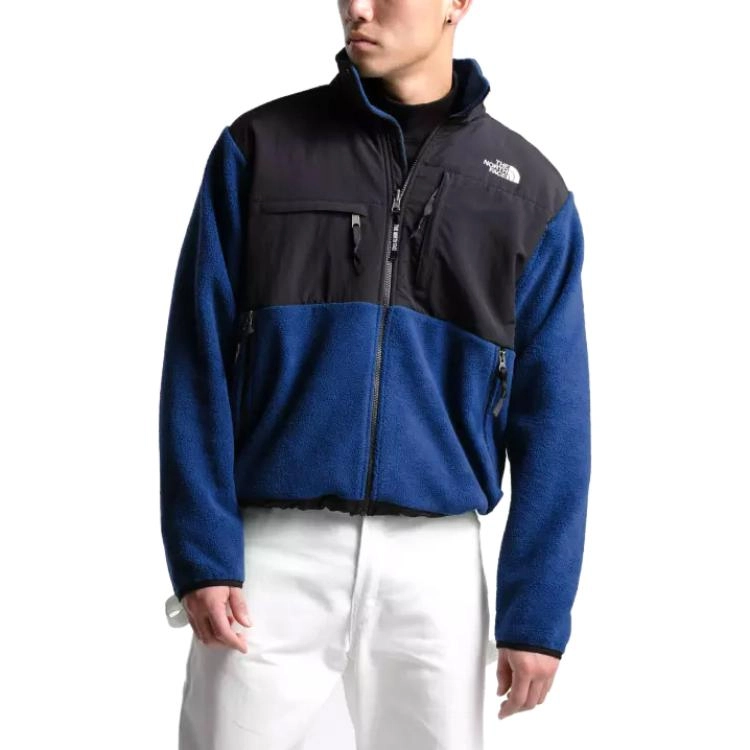 THE NORTH FACE Men's'95 Retro Denali Jacket Logo