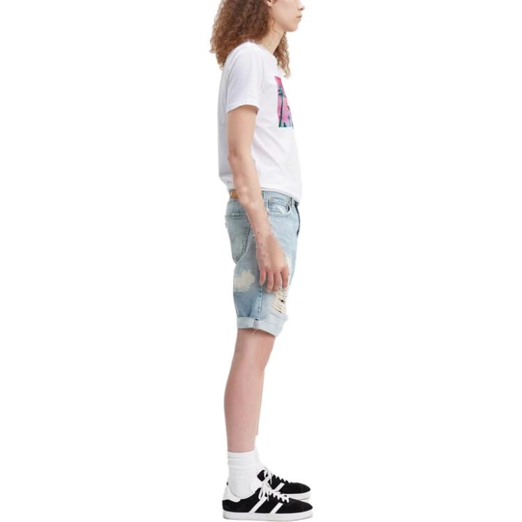 Levis