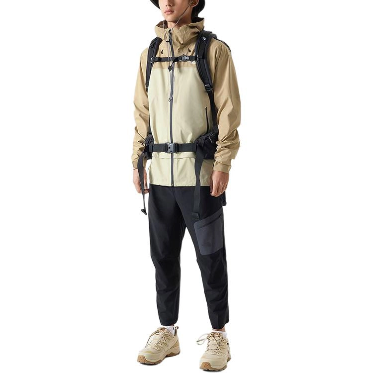 THE NORTH FACE