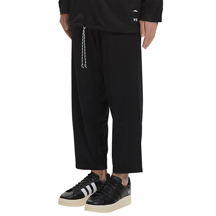 Y-3