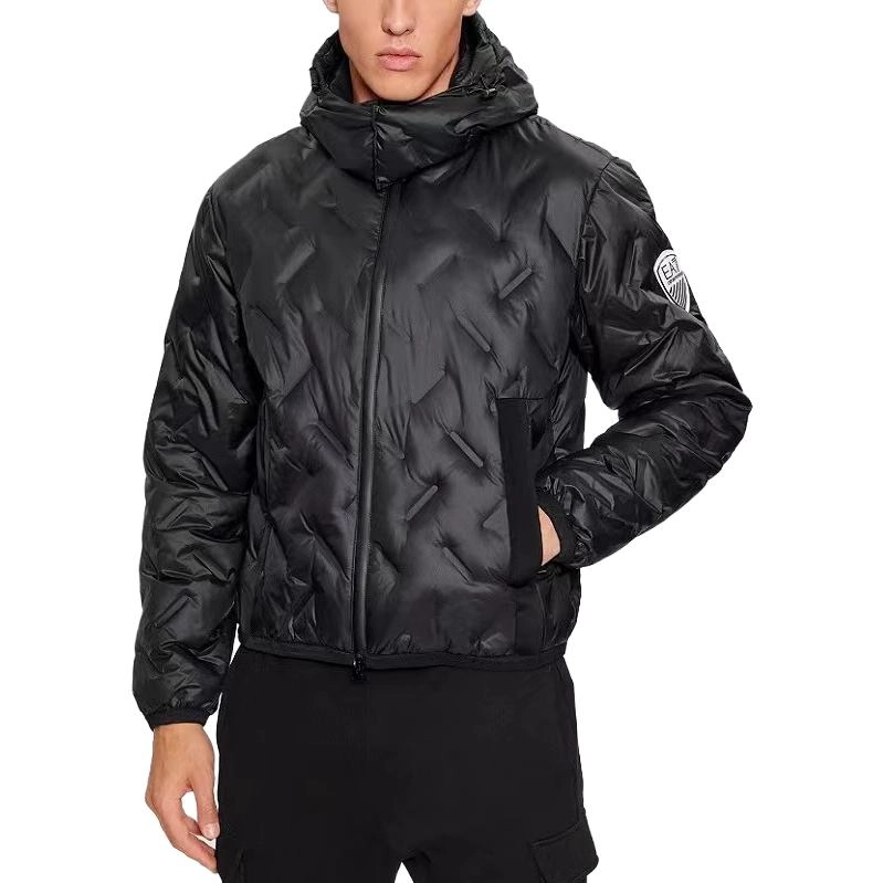 EMPORIO ARMANI FW23 EA7 Logo