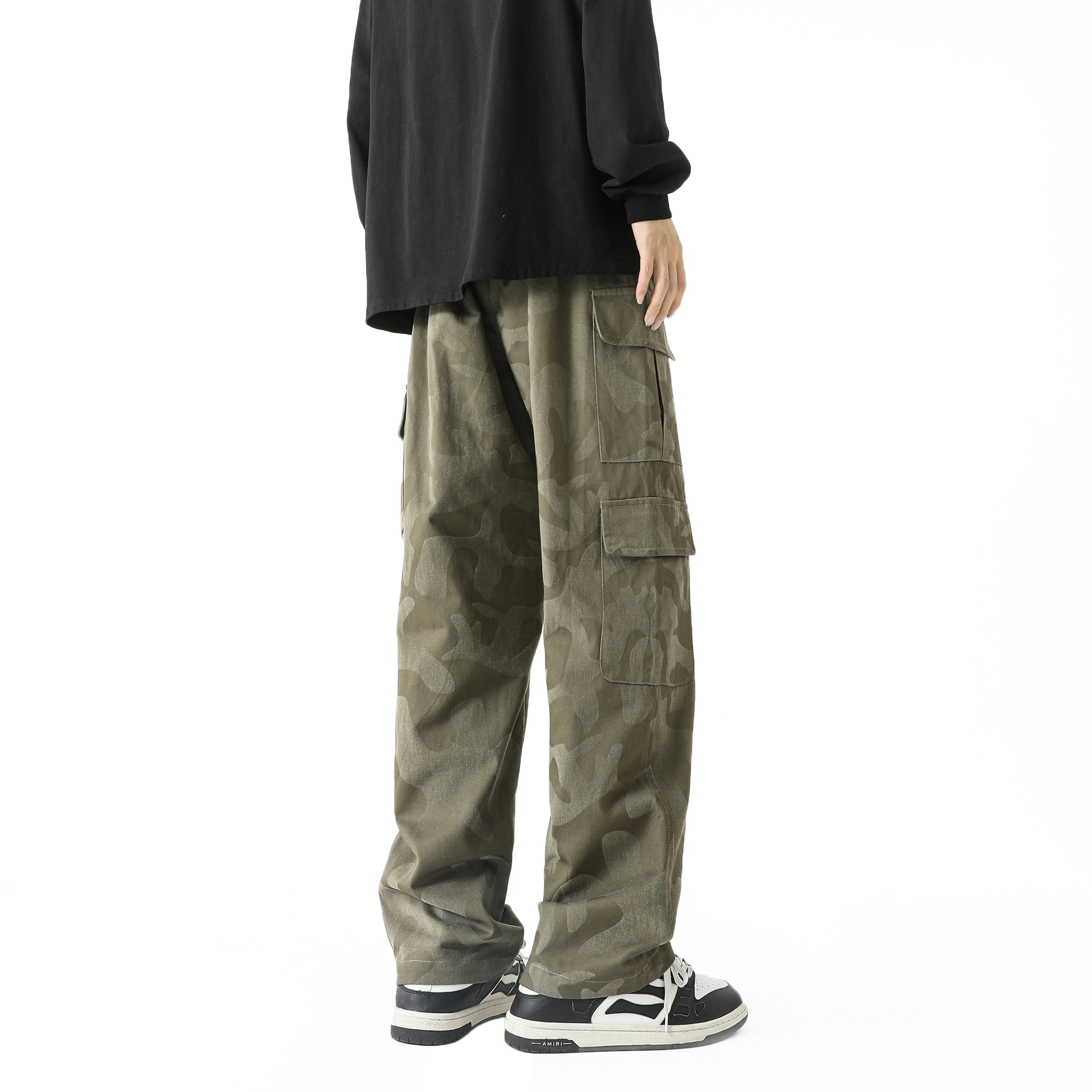 URBAN AUTHENTIC