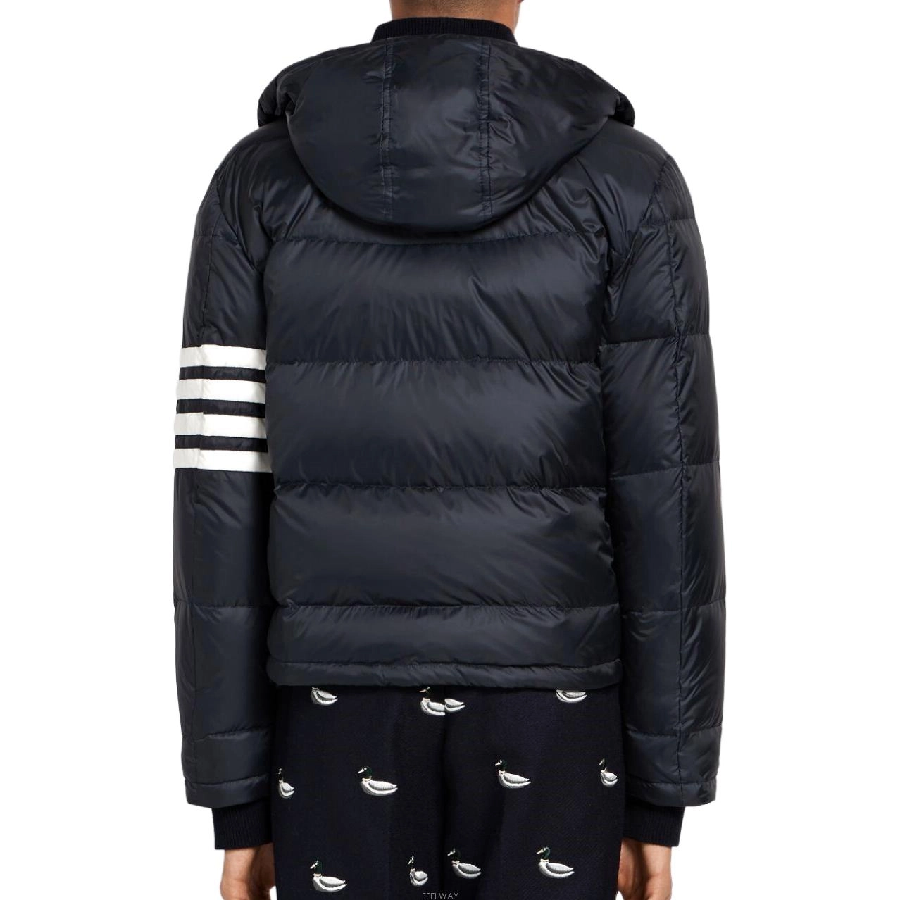 THOM BROWNE Logo