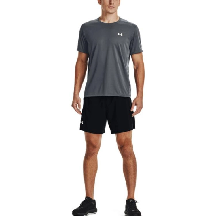 Under Armour T