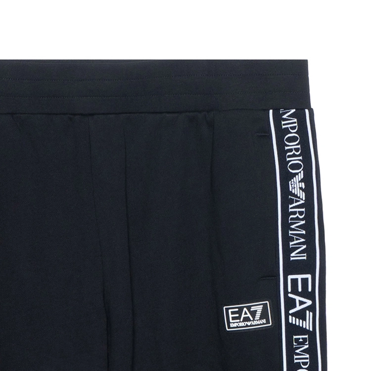 EMPORIO ARMANI FW23 EA7 Logo