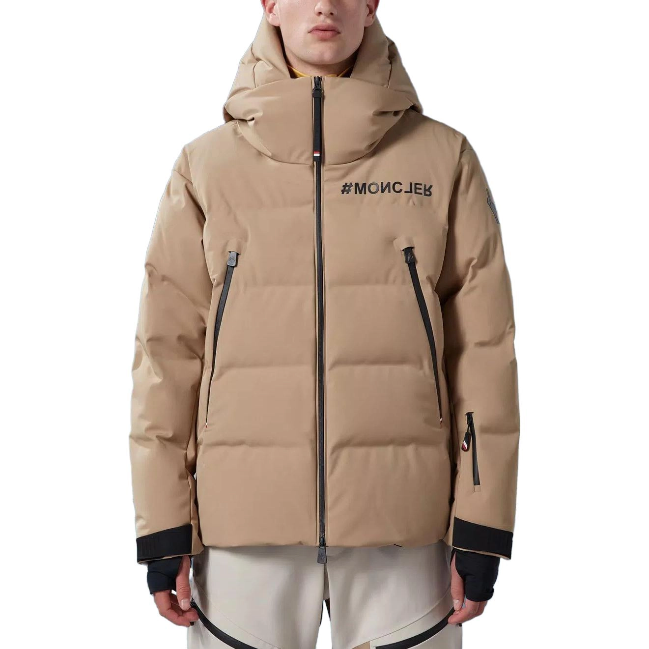 Moncler Fellberg Short Down Jacket