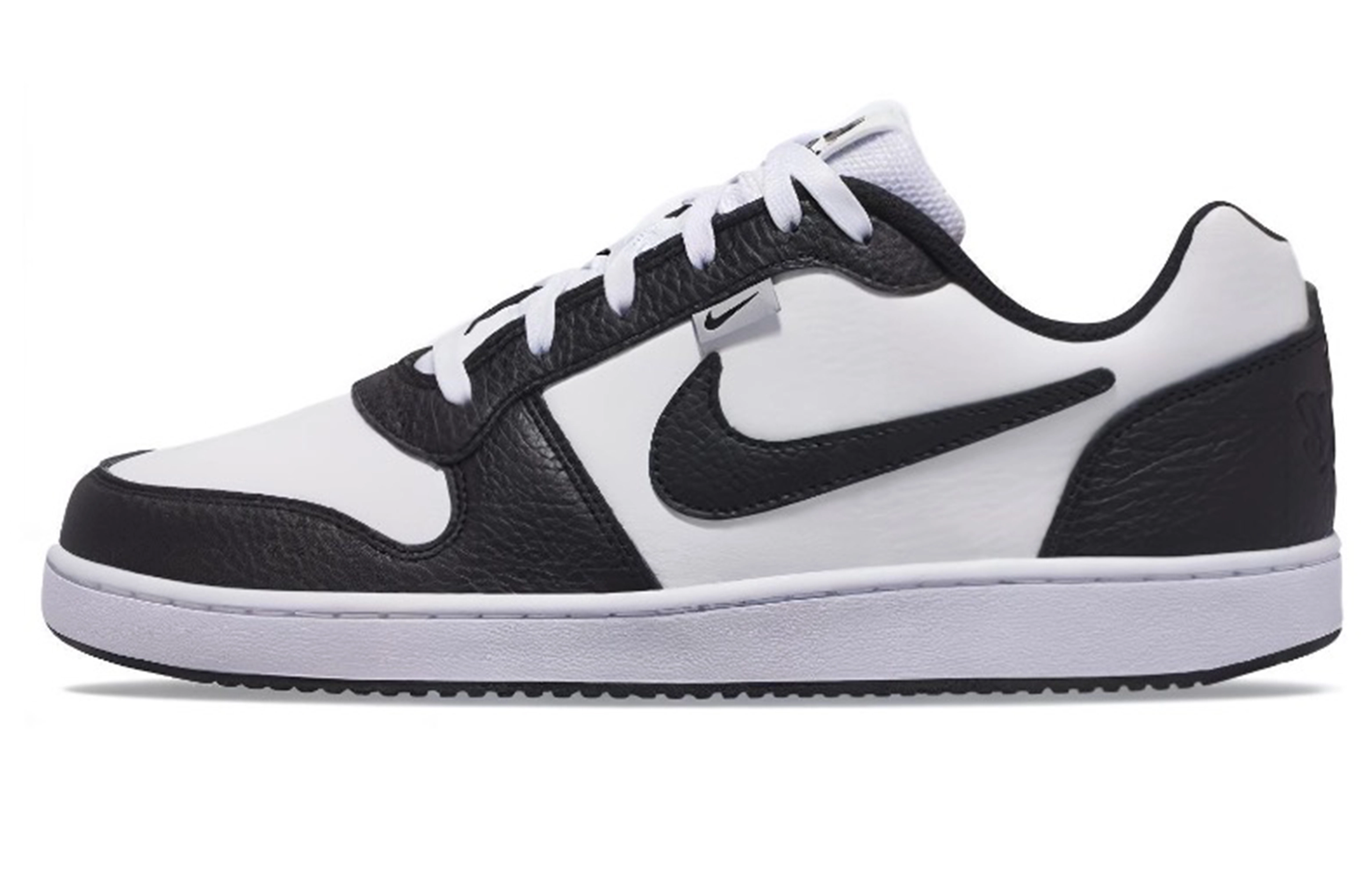 Nike EBERNON SSS