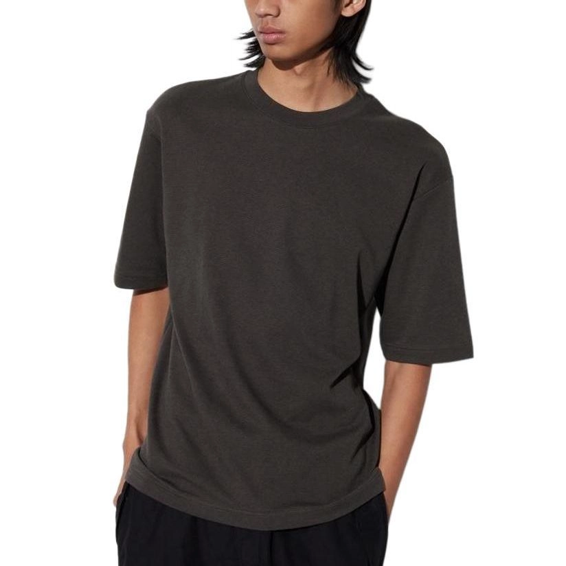 UNIQLO SS24 U T