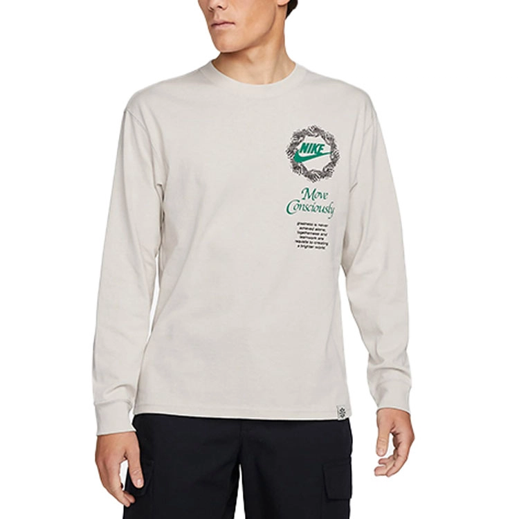 Nike Sportswear T