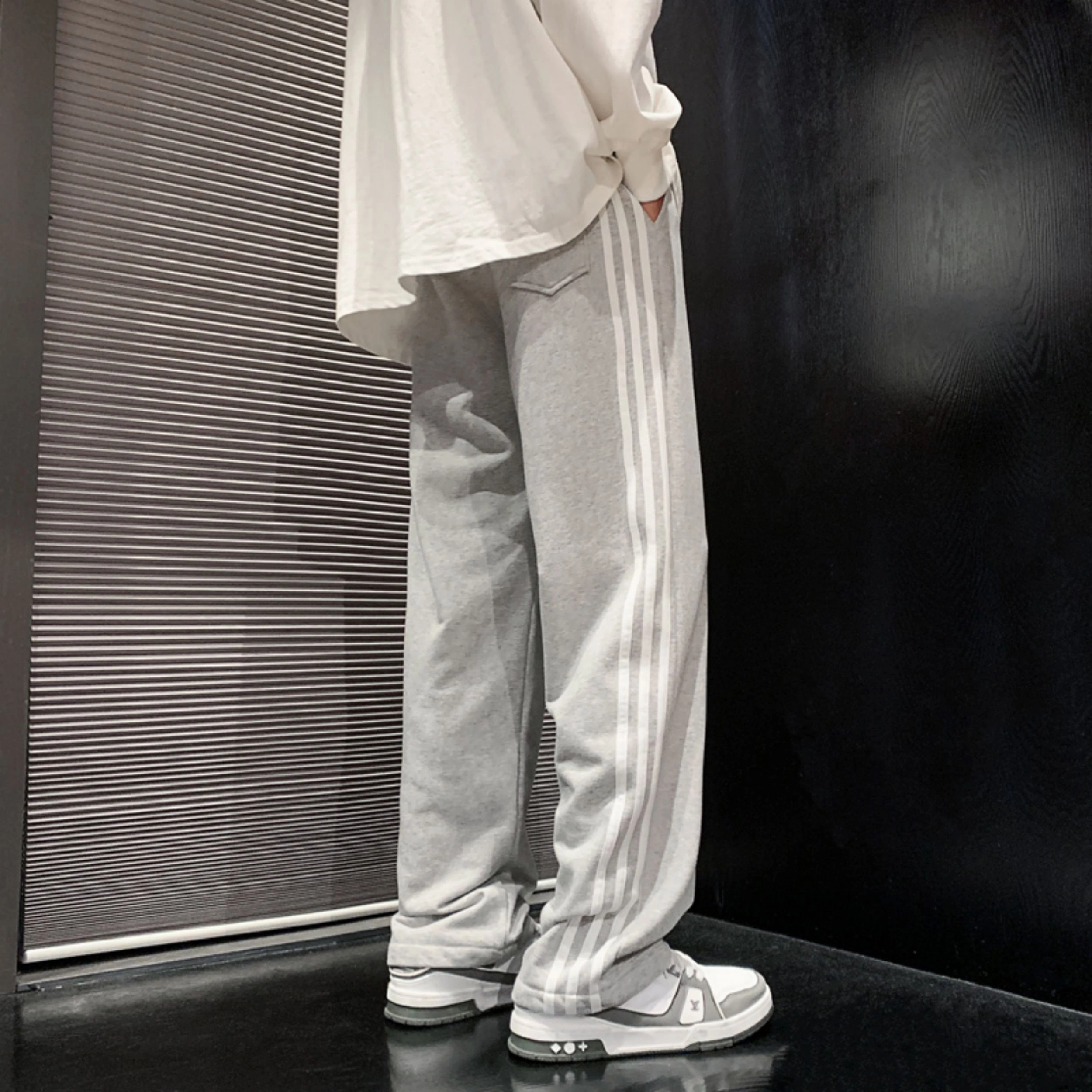 ZONEiD