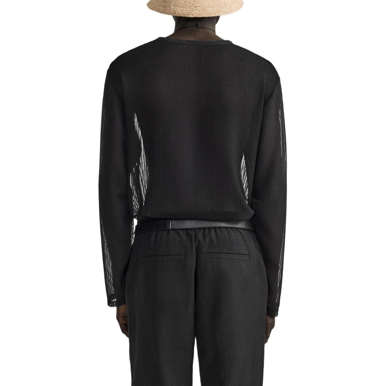 ZARA T