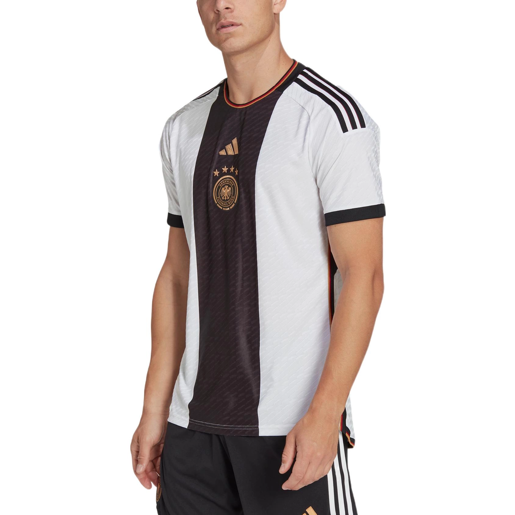 adidas 2022 Logo AU