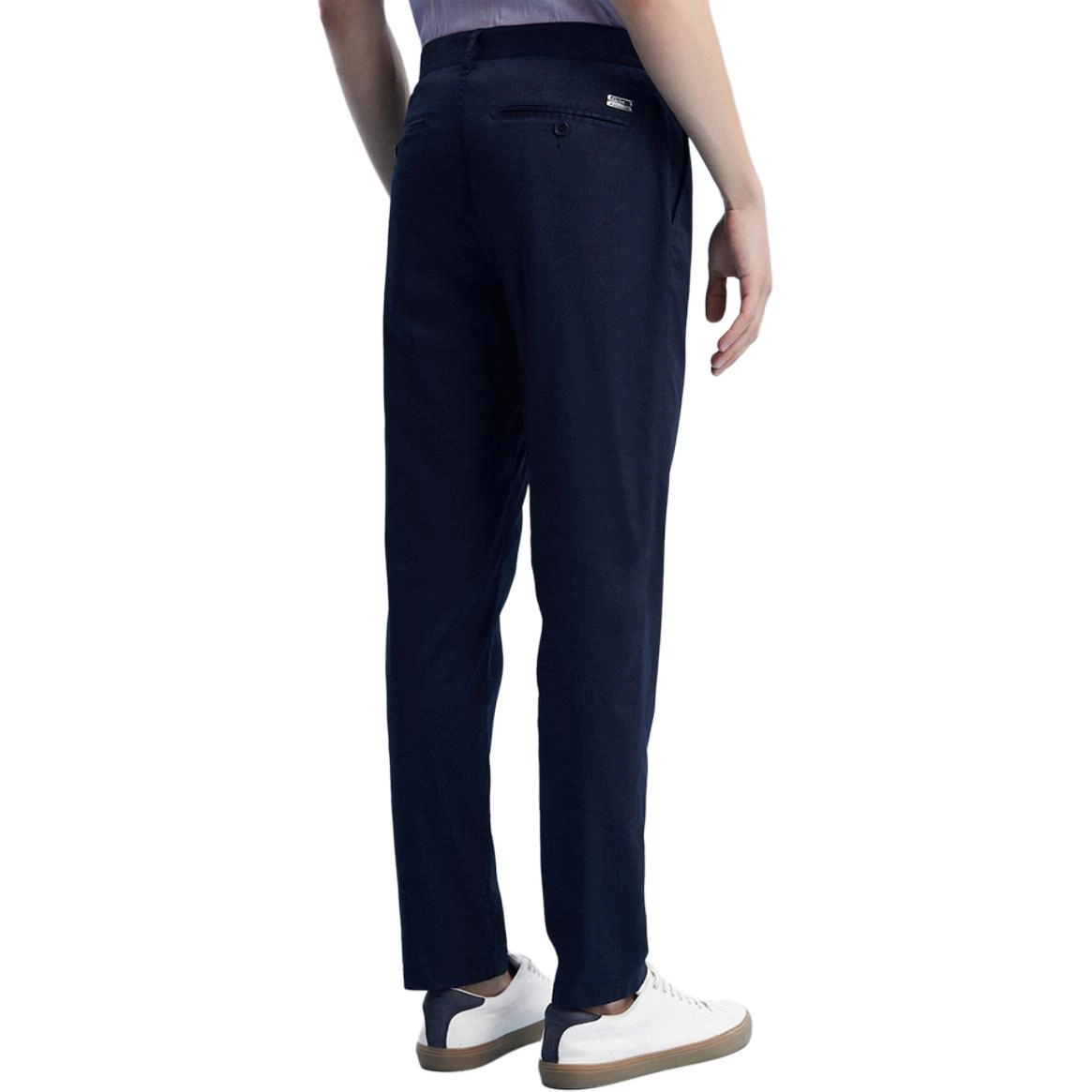 NAUTICA Mainline