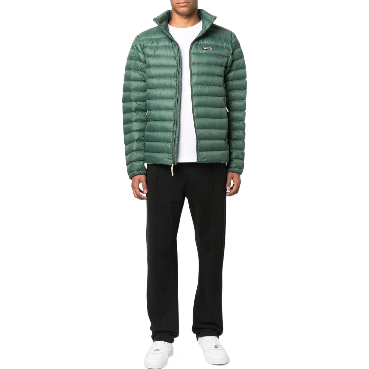 patagonia Down Sweater Logo