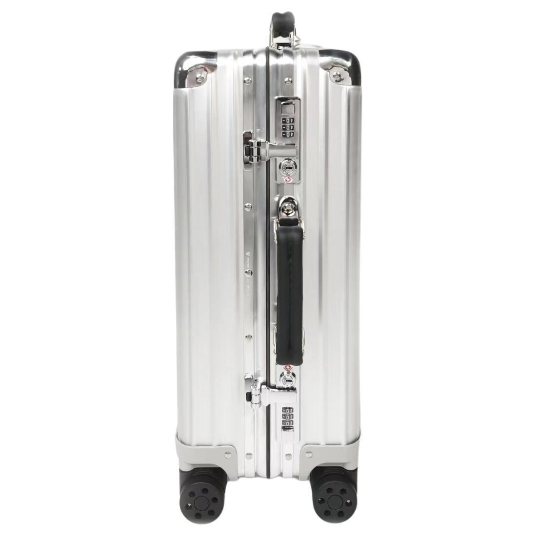 RIMOWA Classic Cabin 21 36L