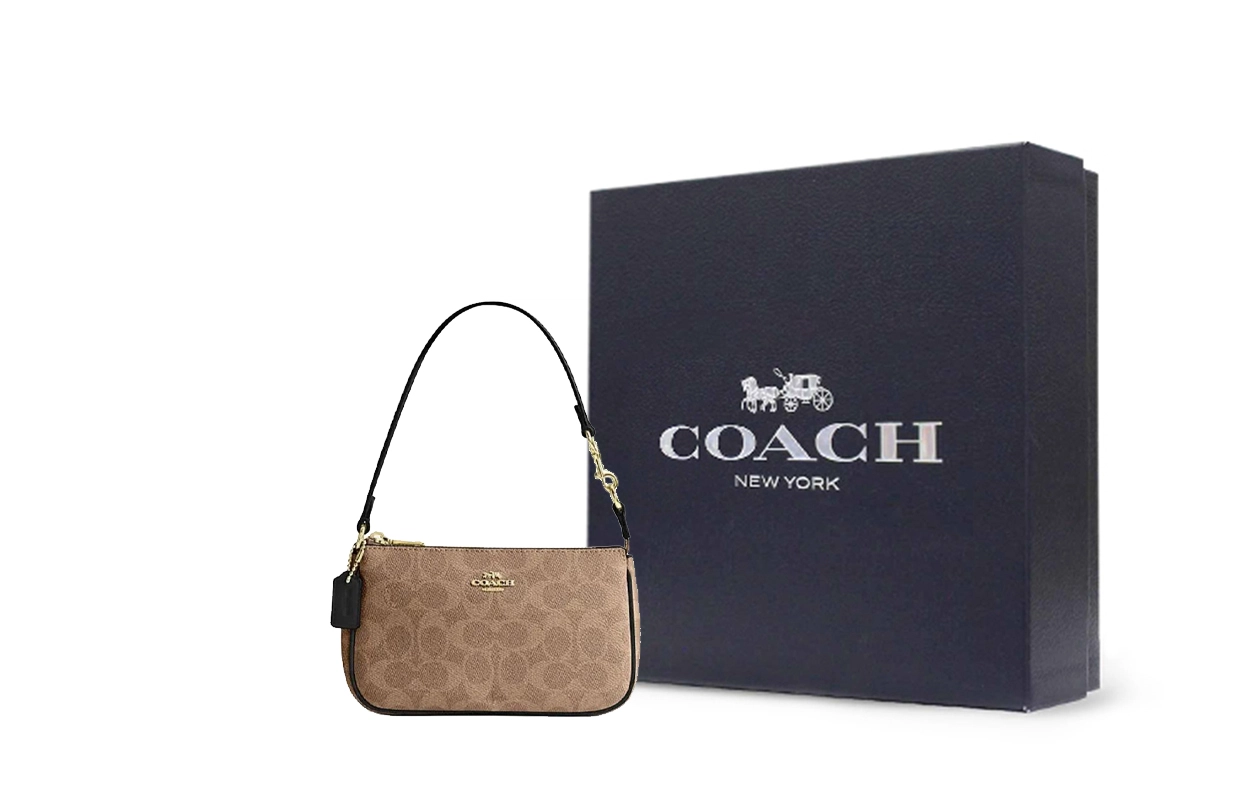 COACH Nolita 19