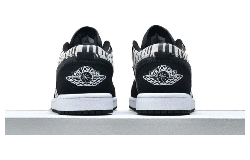 Jordan Air Jordan 1 Low Zebra GS
