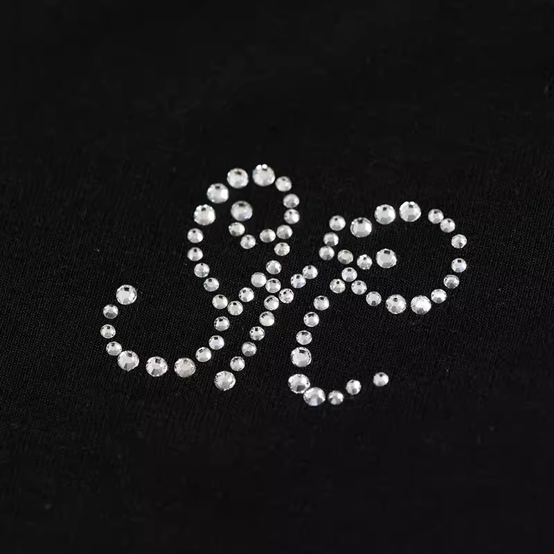 SILKY MIRACLE Logo