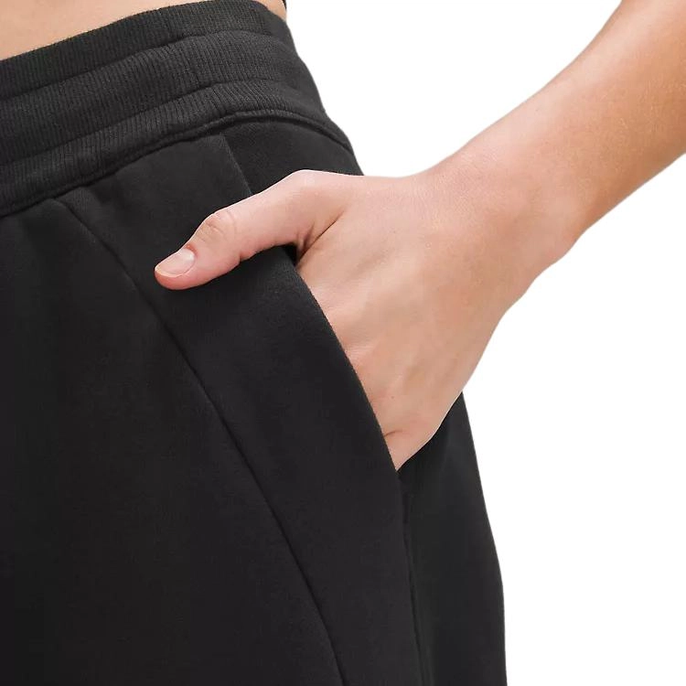 lululemon Scuba 31"