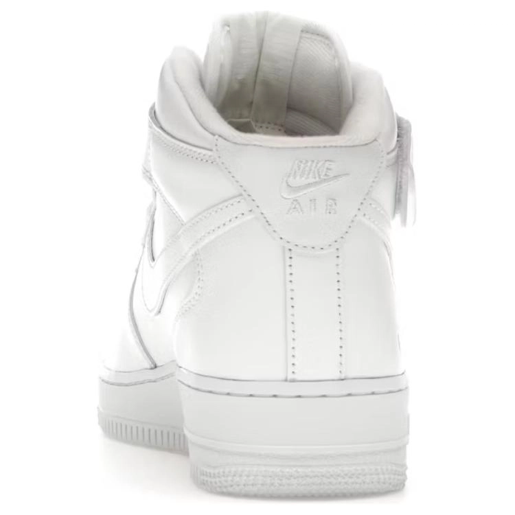 Supreme x Nike Air Force 1 MID