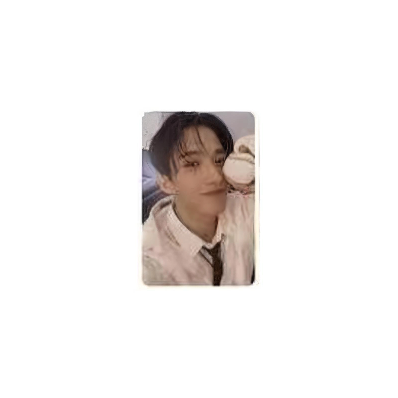 HYBE Seventeen 4.29 17 is right here random photo card