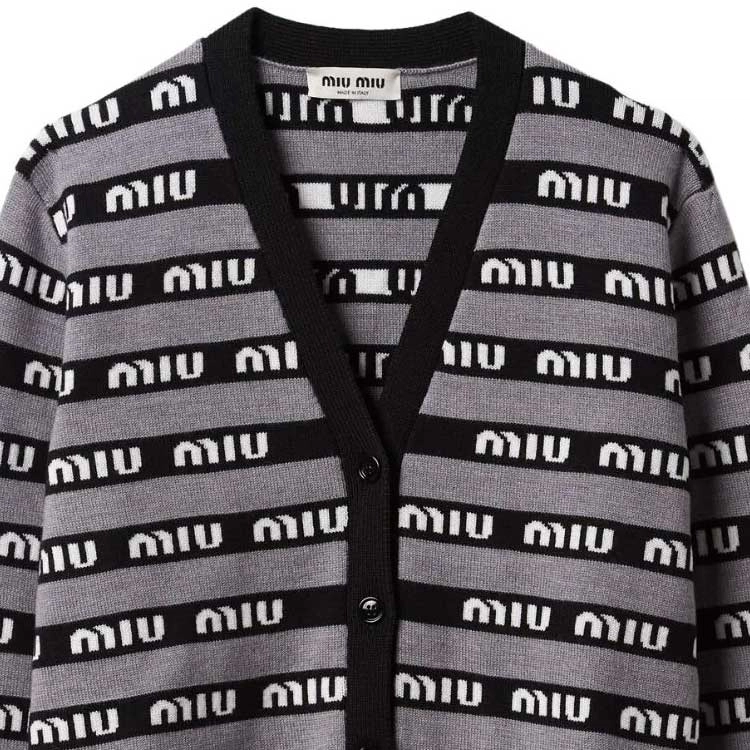 MIU MIU FW22 LogoV