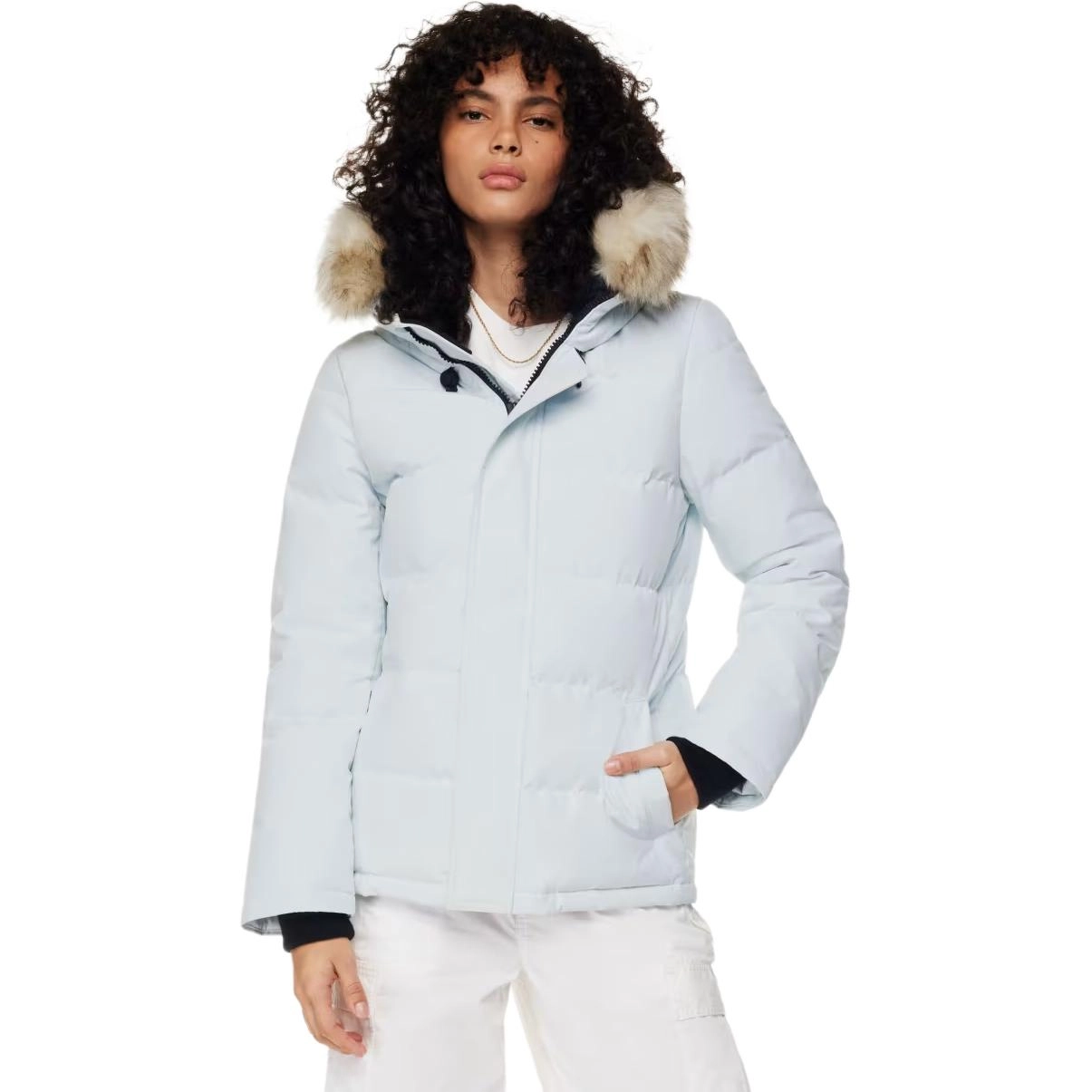 ARITZIA Tna
