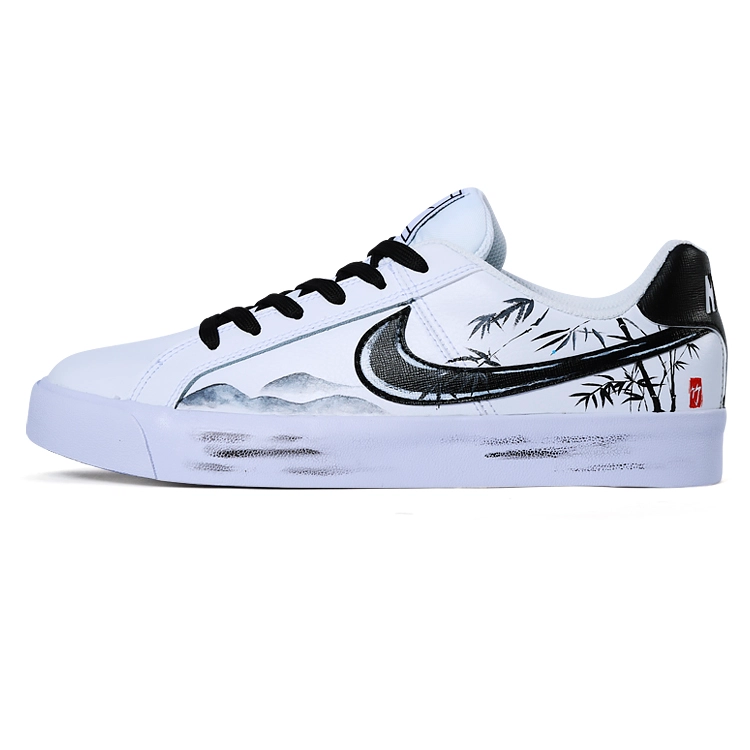 Nike Court Royale