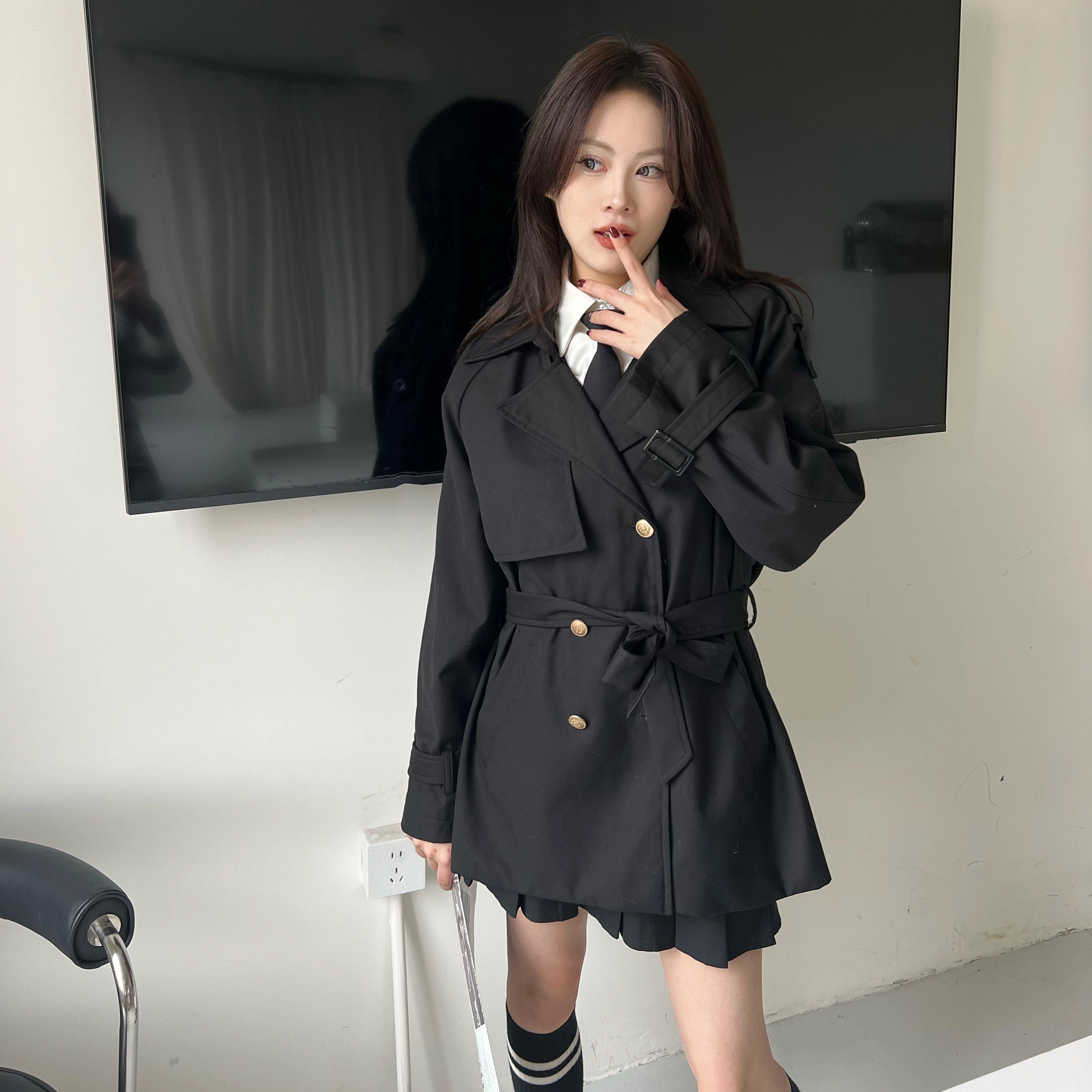 九条喵 纯色双排扣系带风衣外套 女款 黑色