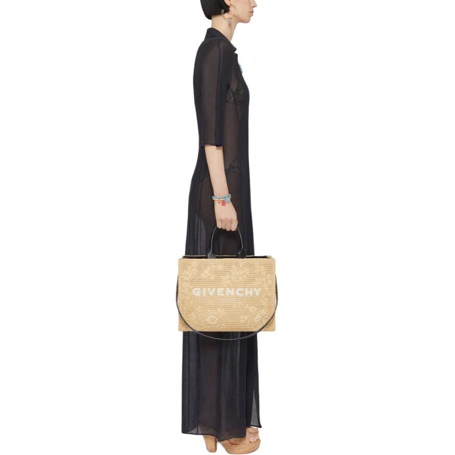 GIVENCHY FW24 Logo