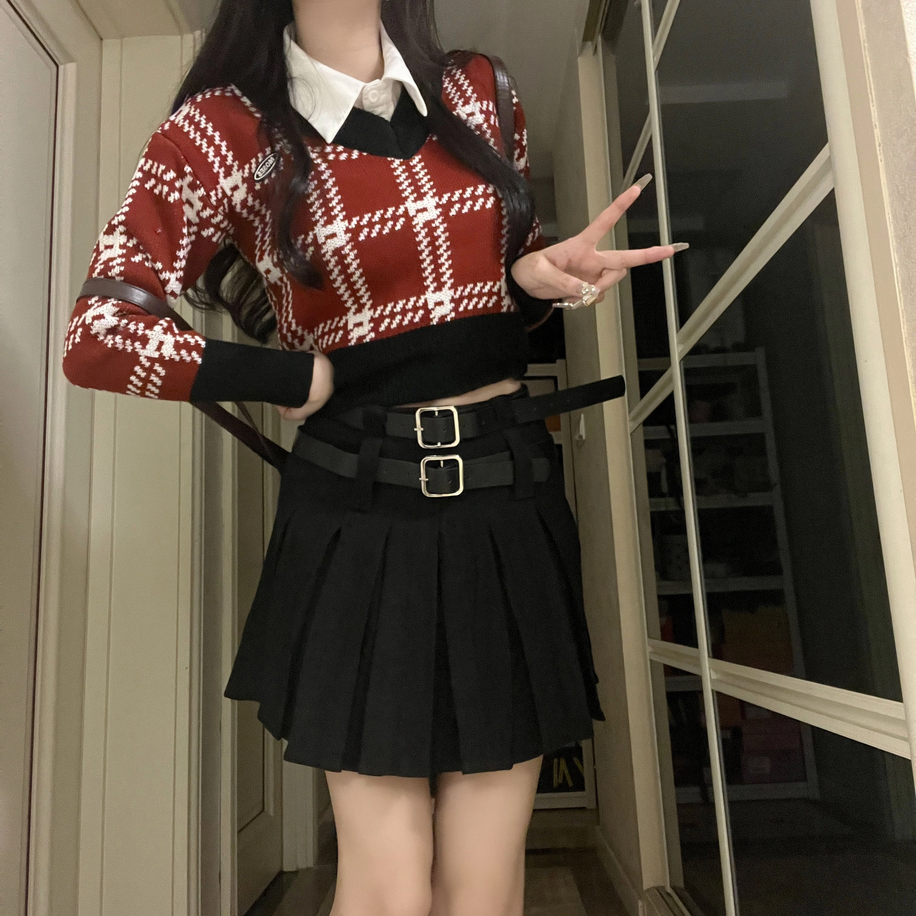 花山家的猫 舒适细腻柔和长袖短款格纹毛衣休闲半身裙制服 女款