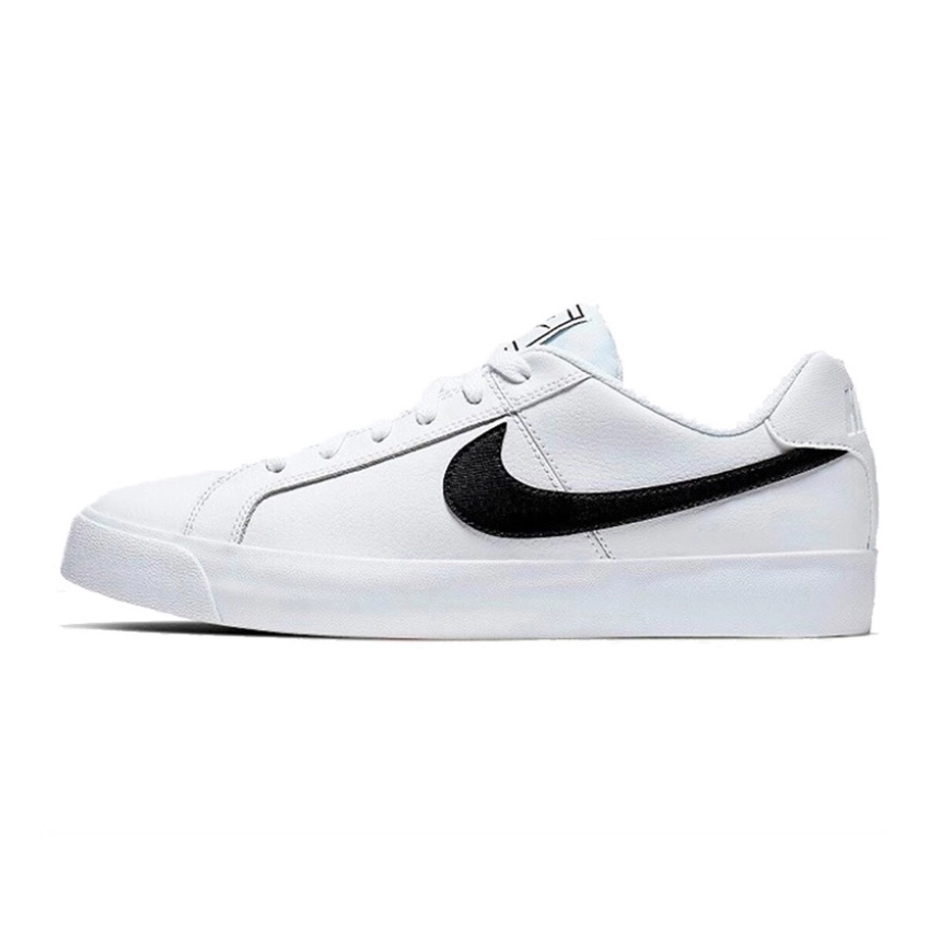 Nike Court Royale