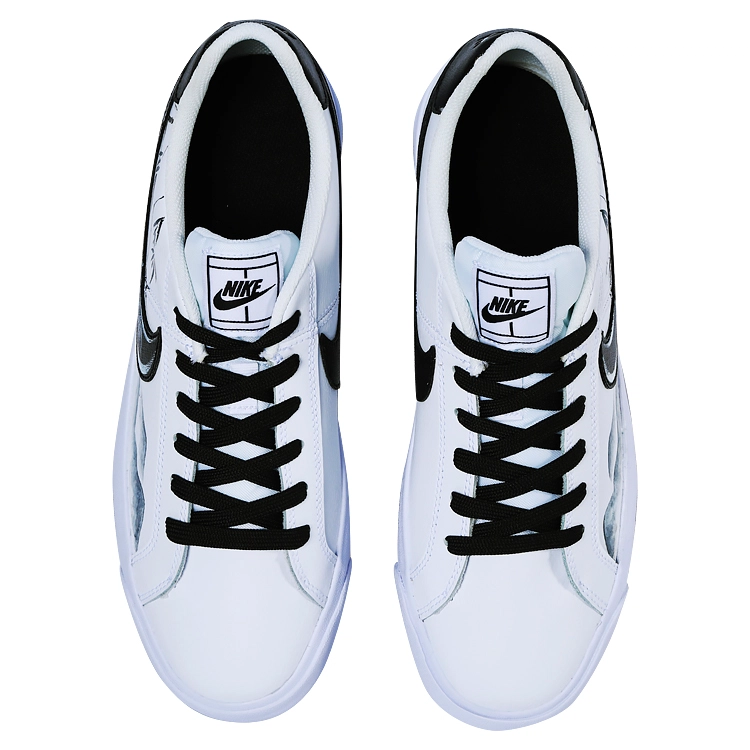 Nike Court Royale