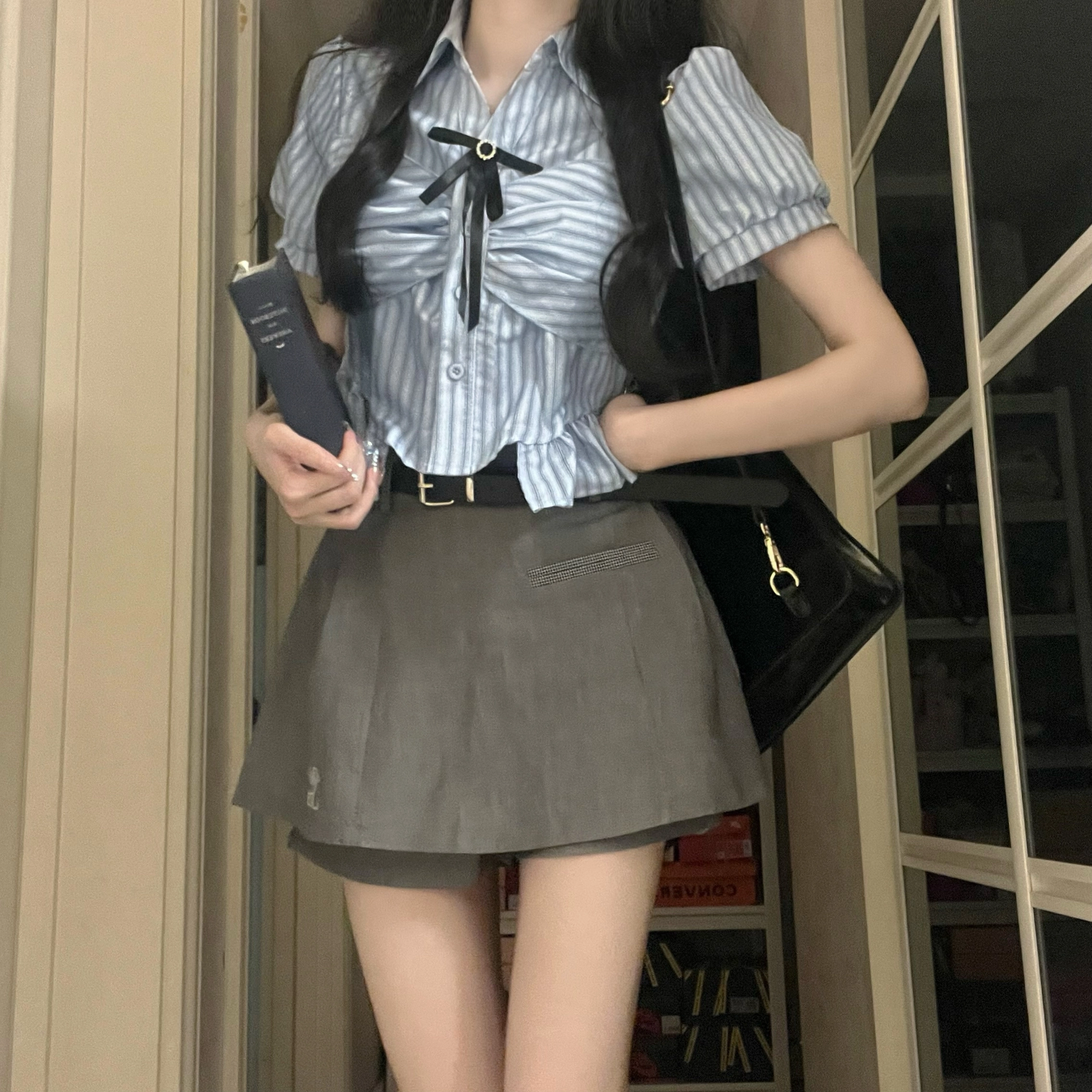 花山家的猫 条纹尖领泡泡袖制服上装 女款 天蓝色