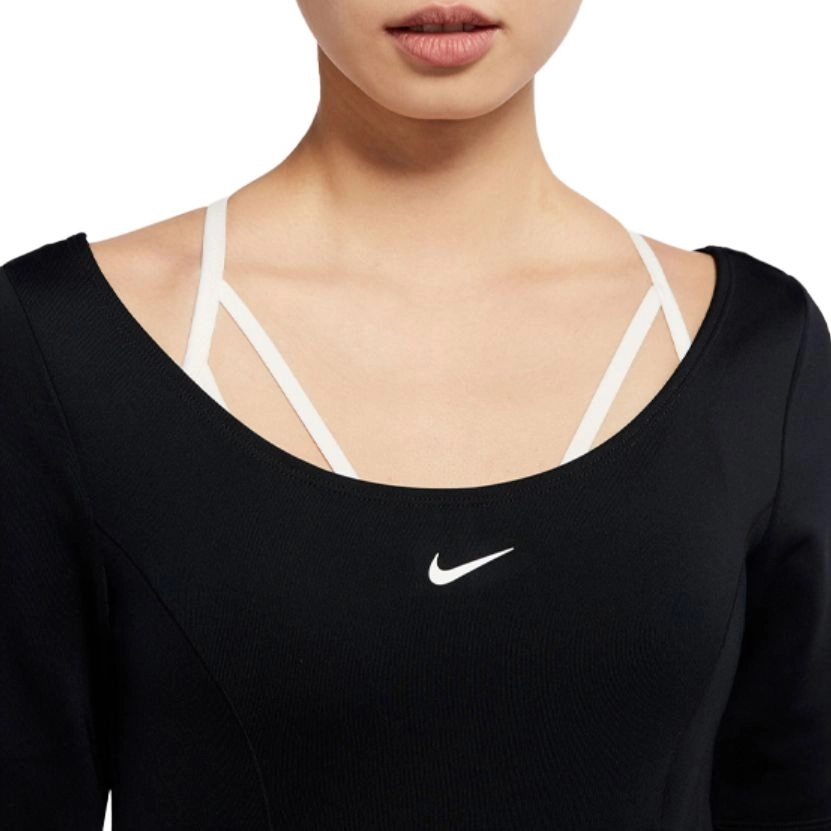 Nike Sportswear Tech Pack