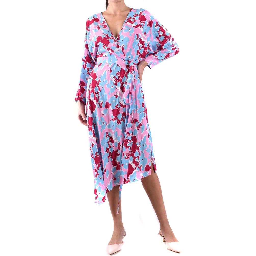 DIANE VON FURSTENBERG V