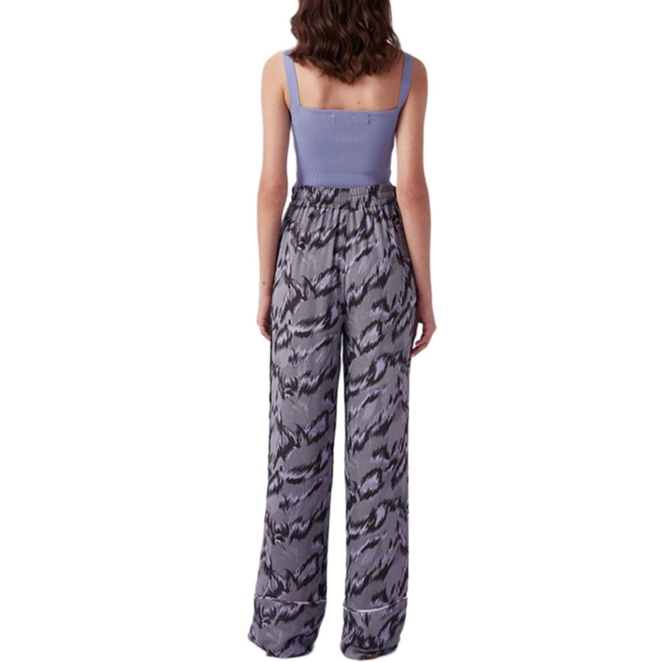 DIANE VON FURSTENBERG