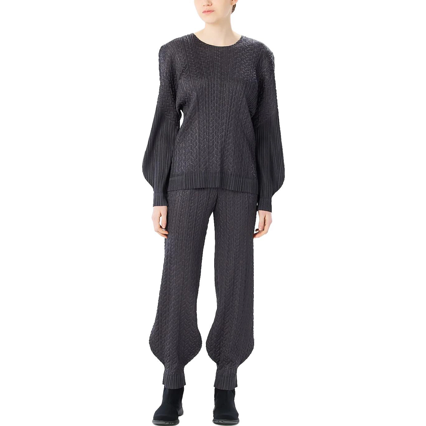 PLEATS PLEASE ISSEY MIYAKE SS23 T
