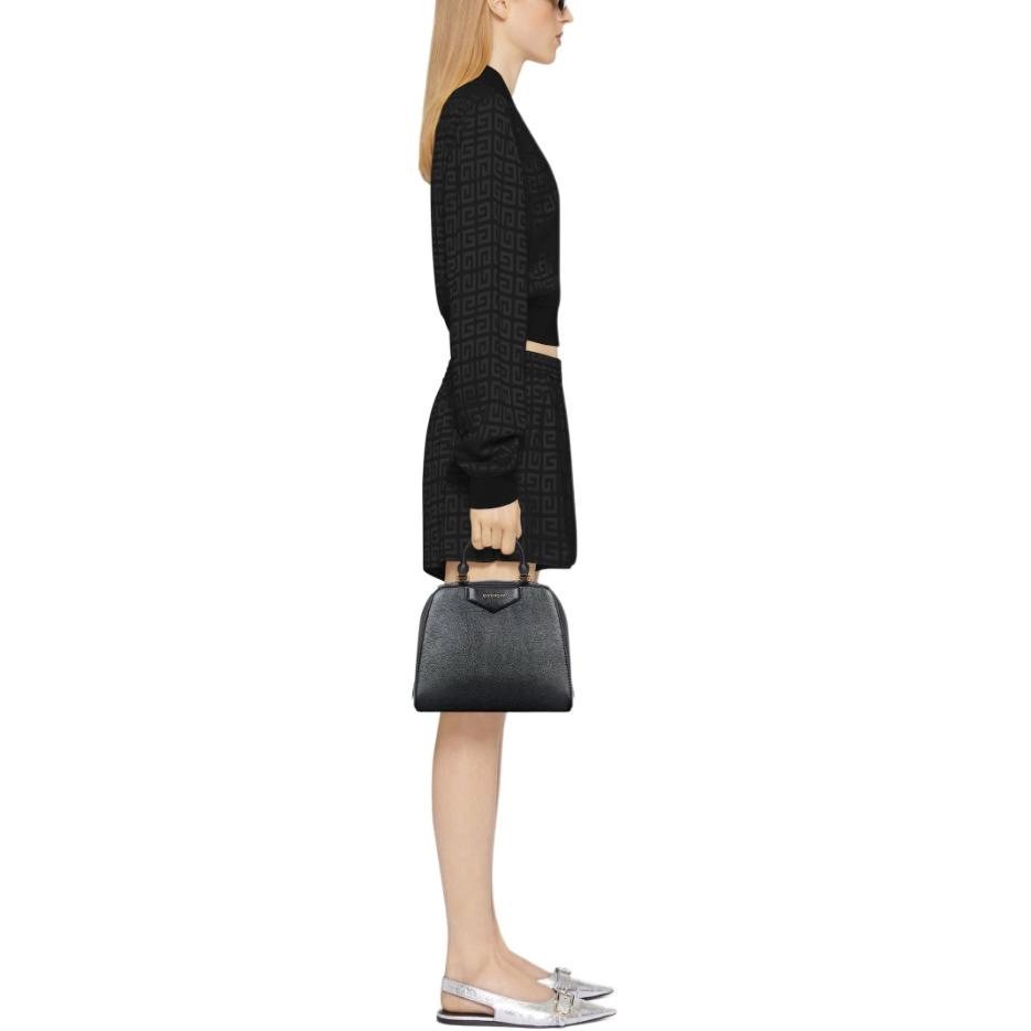 GIVENCHY FW24 Logo