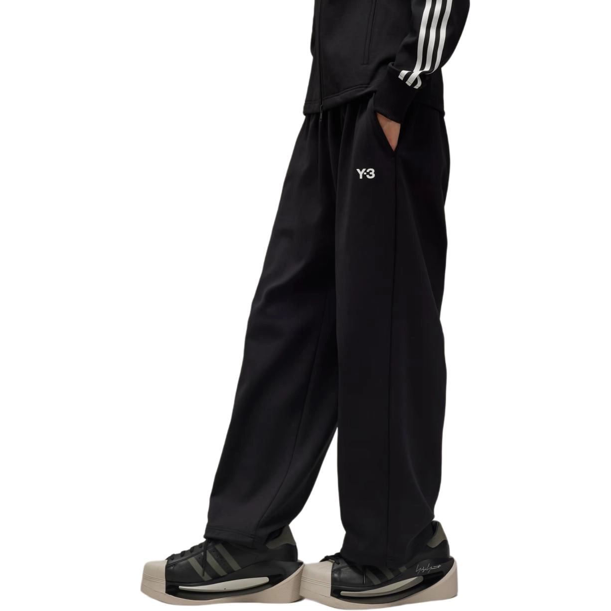 Y-3