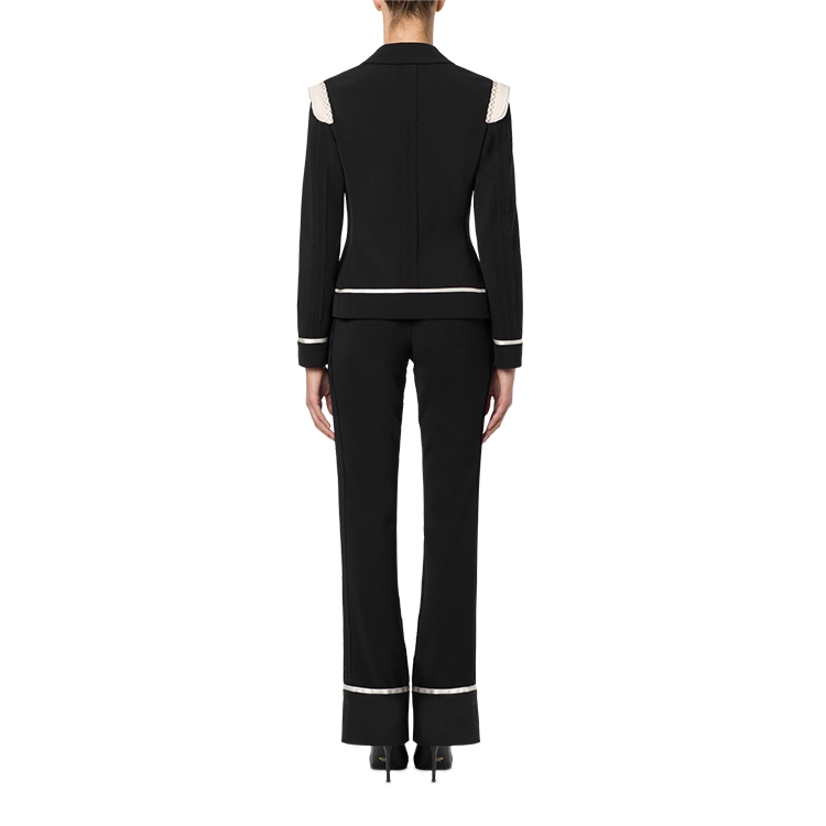 MOSCHINO FW21 V