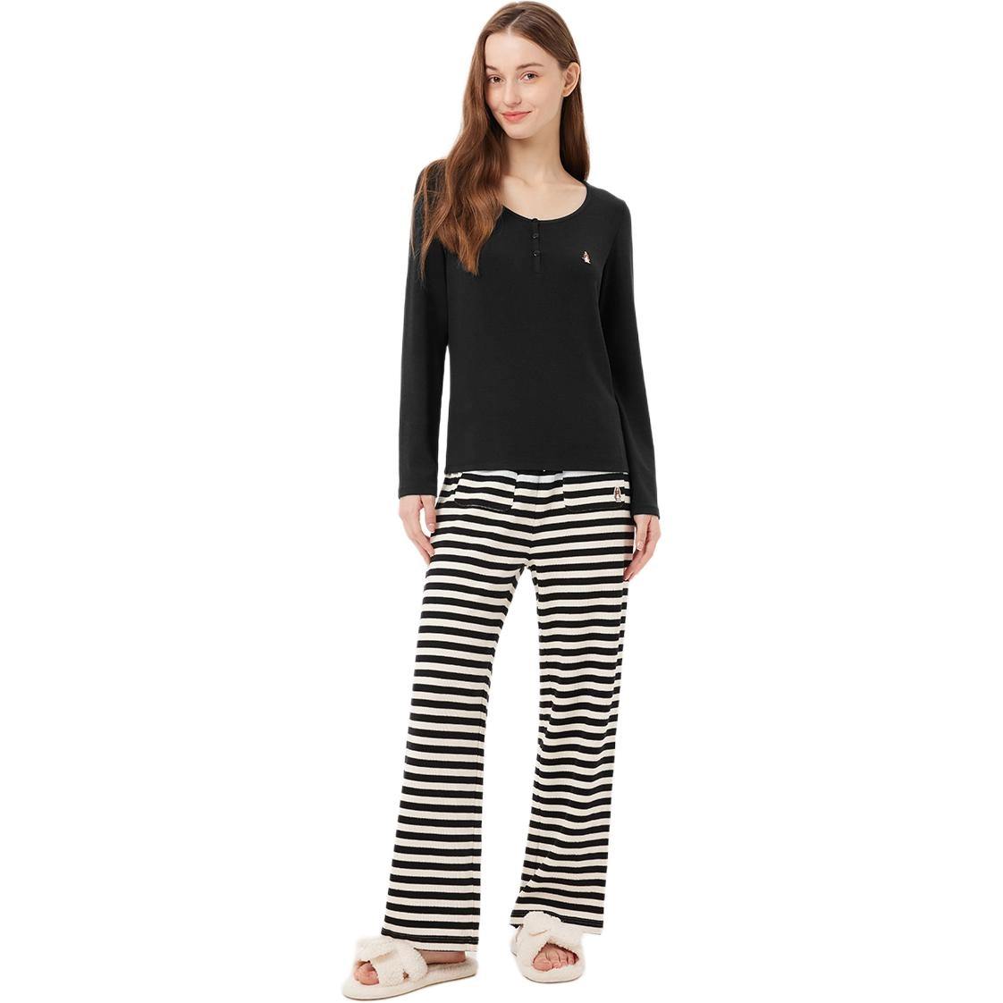 Hush Puppies T