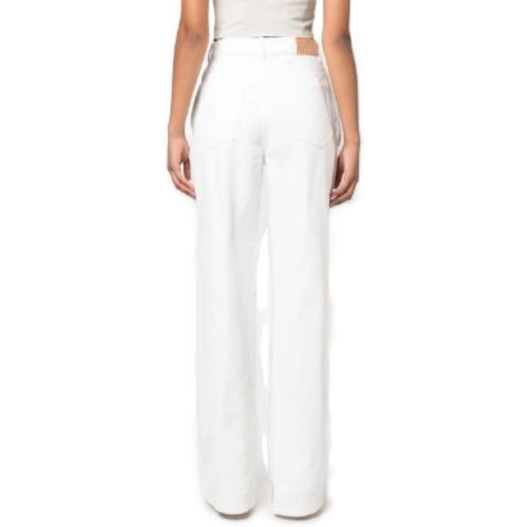 DION LEE