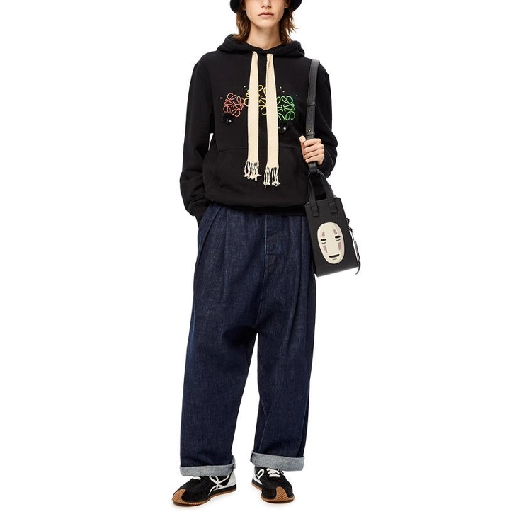 LOEWE x SS22 Logo